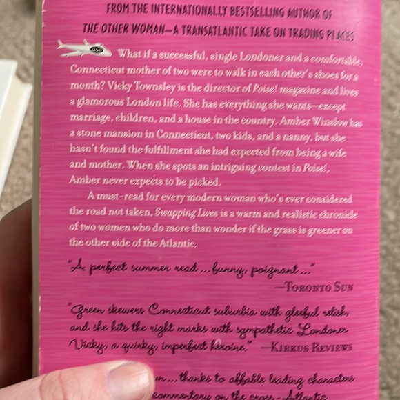 Book lot of 5. - Picture 3 of 6